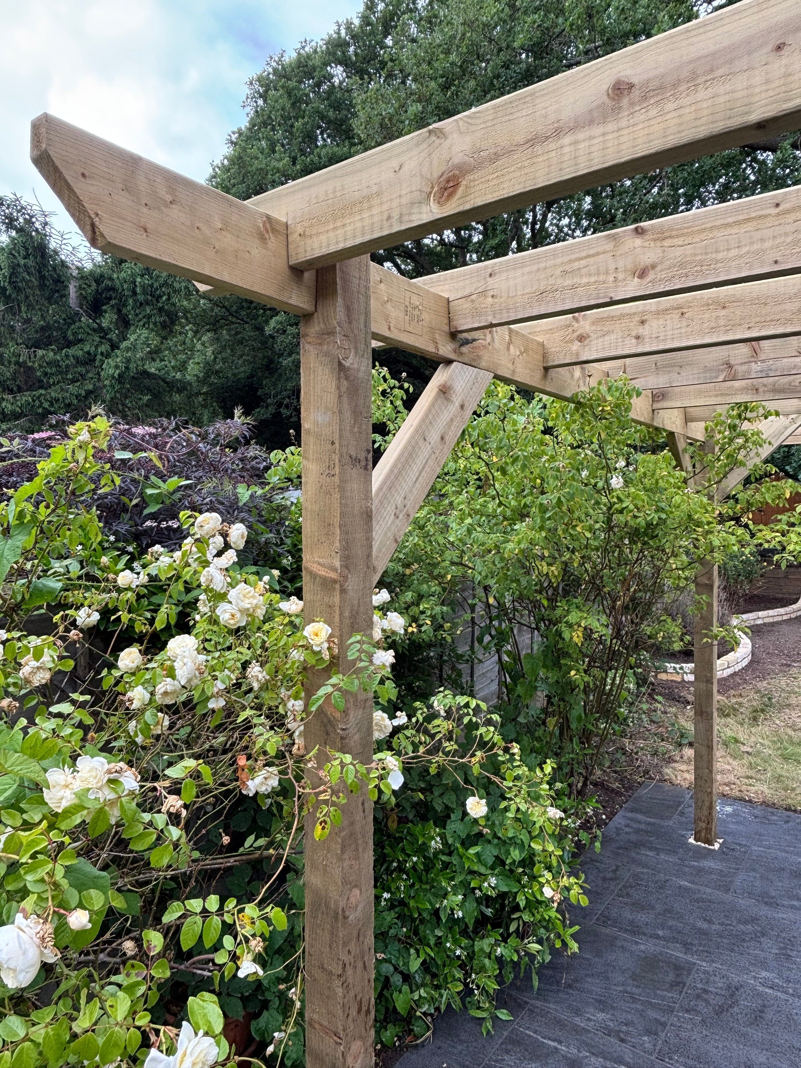 Hanging Eaves Pergola - 2.4m Width